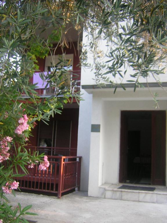 Lazar Apartments Petrovac Luaran gambar