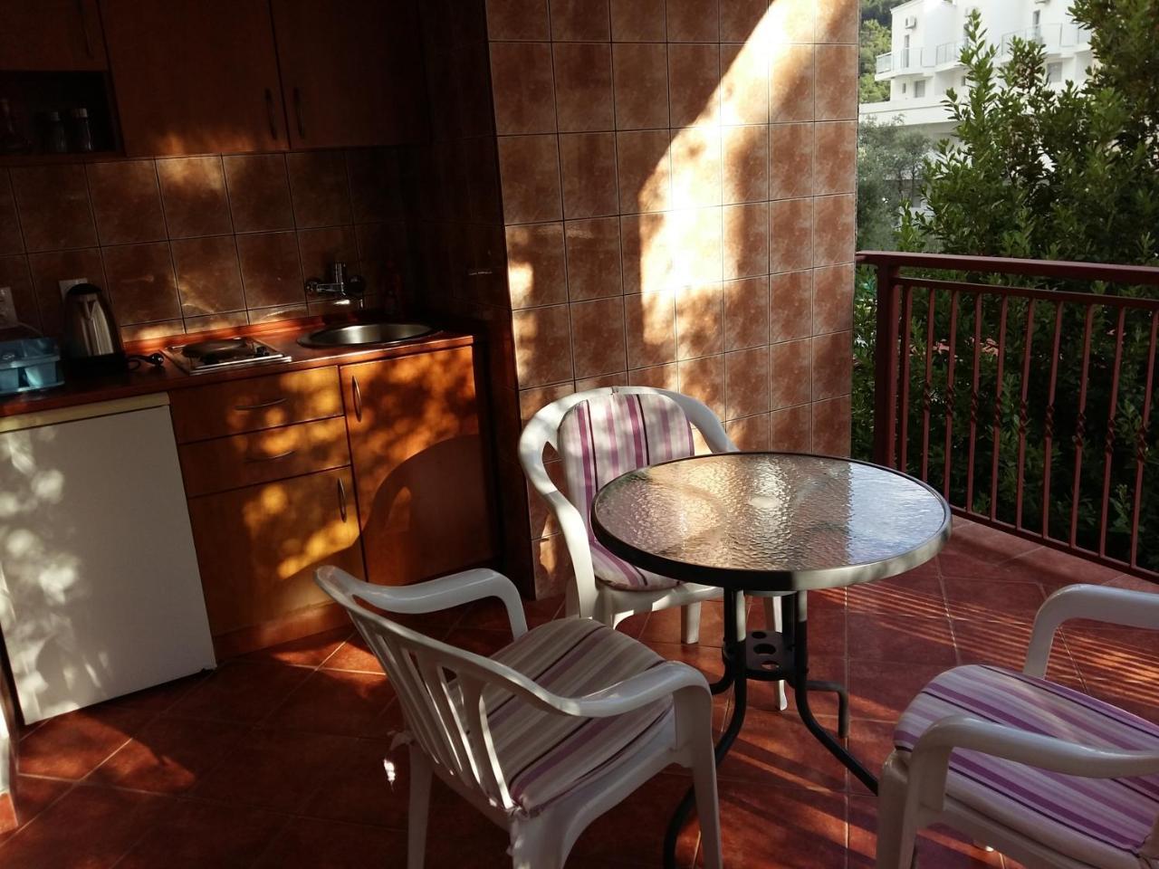 Lazar Apartments Petrovac Luaran gambar