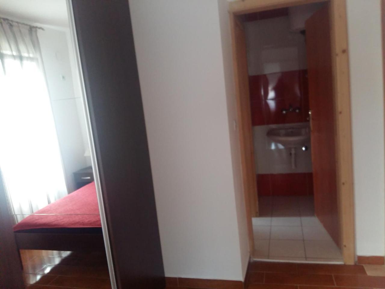 Lazar Apartments Petrovac Luaran gambar