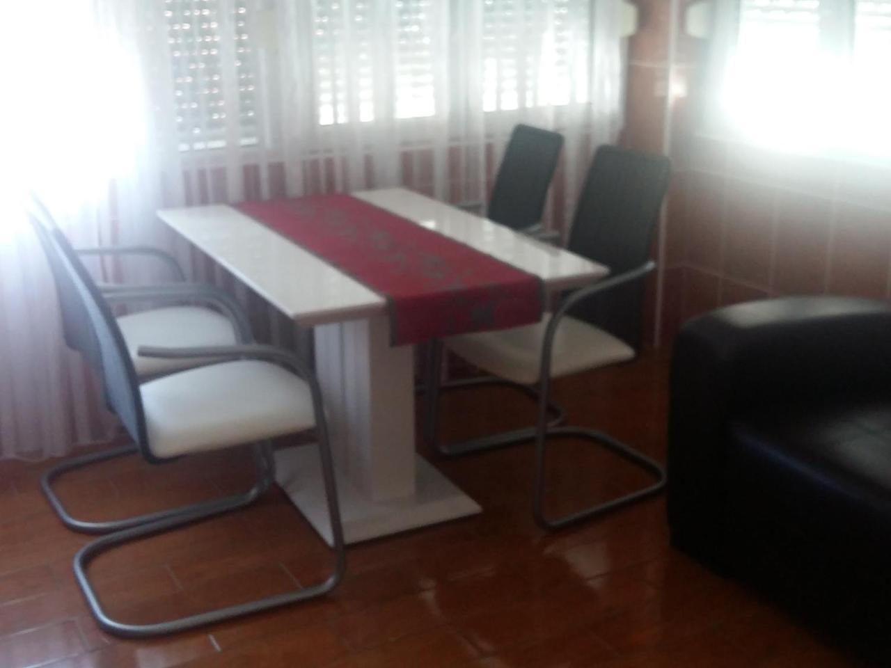 Lazar Apartments Petrovac Luaran gambar