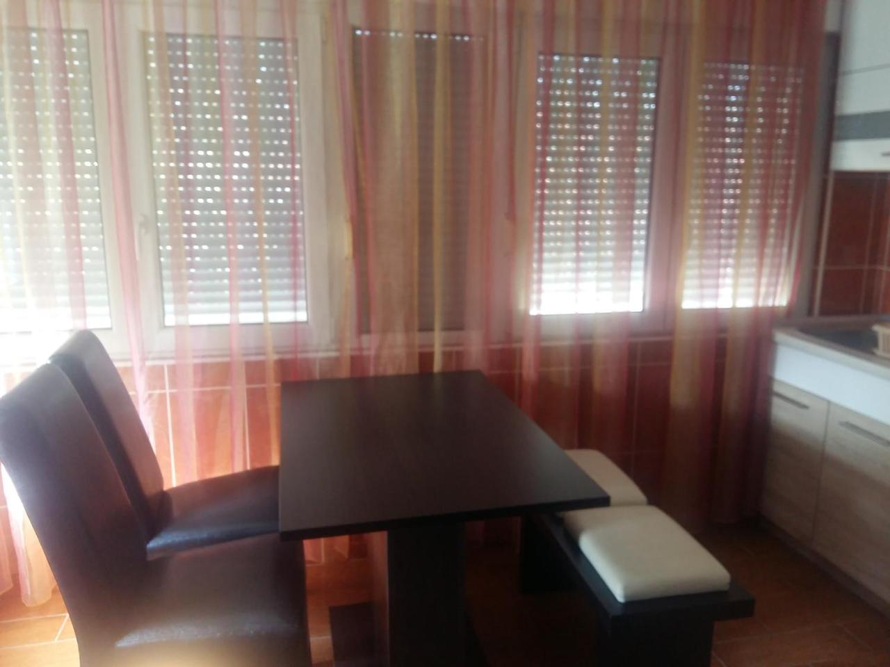 Lazar Apartments Petrovac Luaran gambar