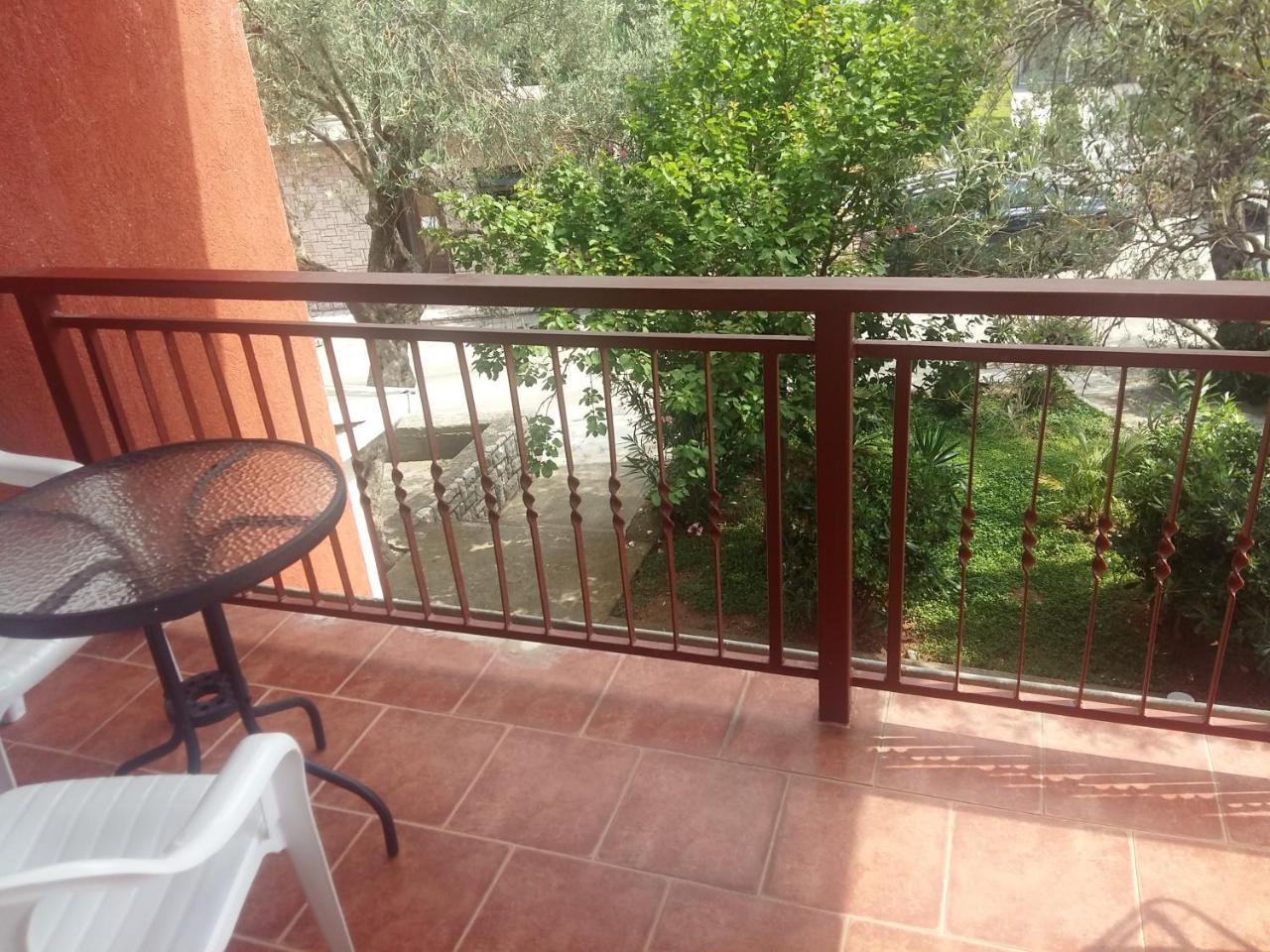 Lazar Apartments Petrovac Luaran gambar