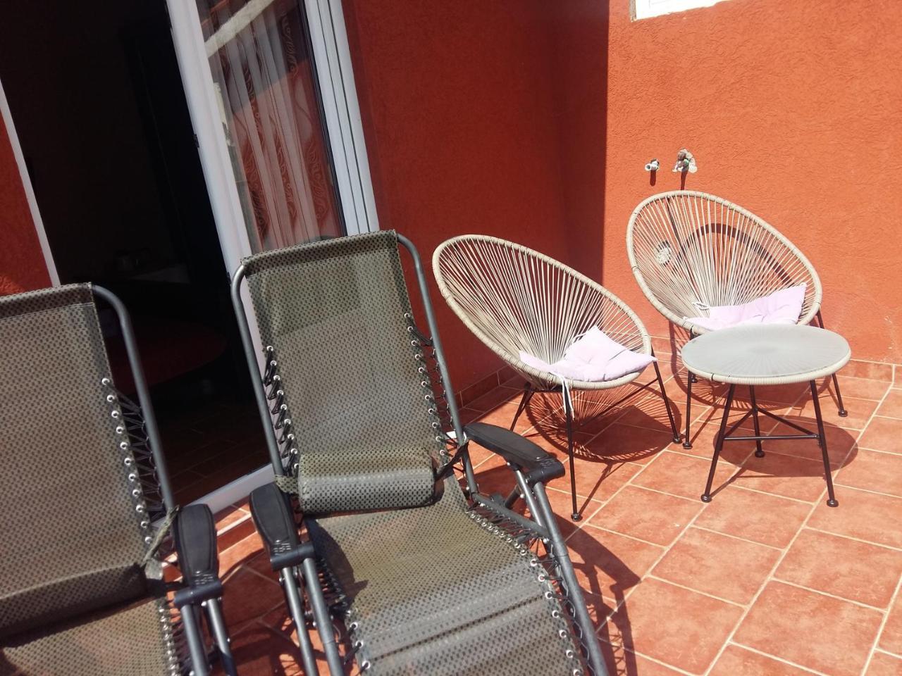 Lazar Apartments Petrovac Luaran gambar